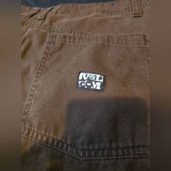 Volcom Men's Dark Brown Chino Shorts - Picture 5 of 5